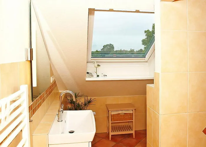 Stettiner Str 41-43 Whg 10 * Grömitz