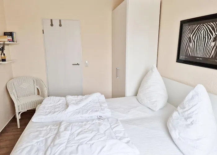 Stettiner Str 41-43 Whg 10 *